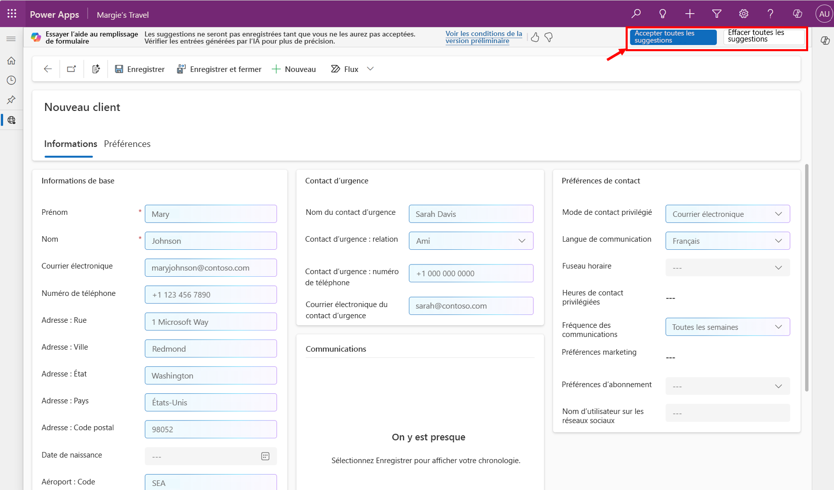 Capture d’écran montrant les boutons permettant d’accepter ou d’effacer toutes les suggestions de remplissage de formulaire.