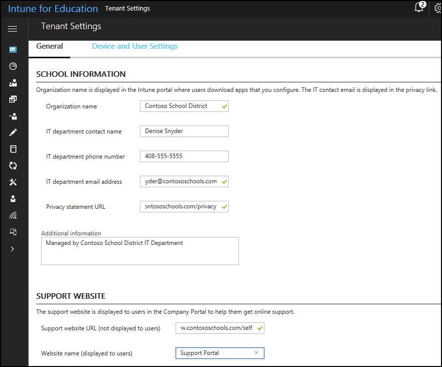 Capture d’écran de l’option « Paramètres du locataire » dans la console Intune éducation montrant l’établissement scolaire, le site web du support et d’autres informations.
