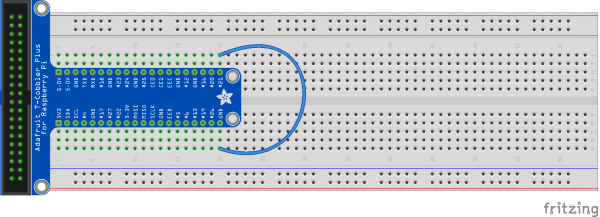 Egy olyan áramkört ábrázoló diagram, amely egy földelt tűt csatlakoztat a 21-hez.