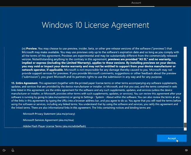 Accettare il contratto di licenza di Windows 10.