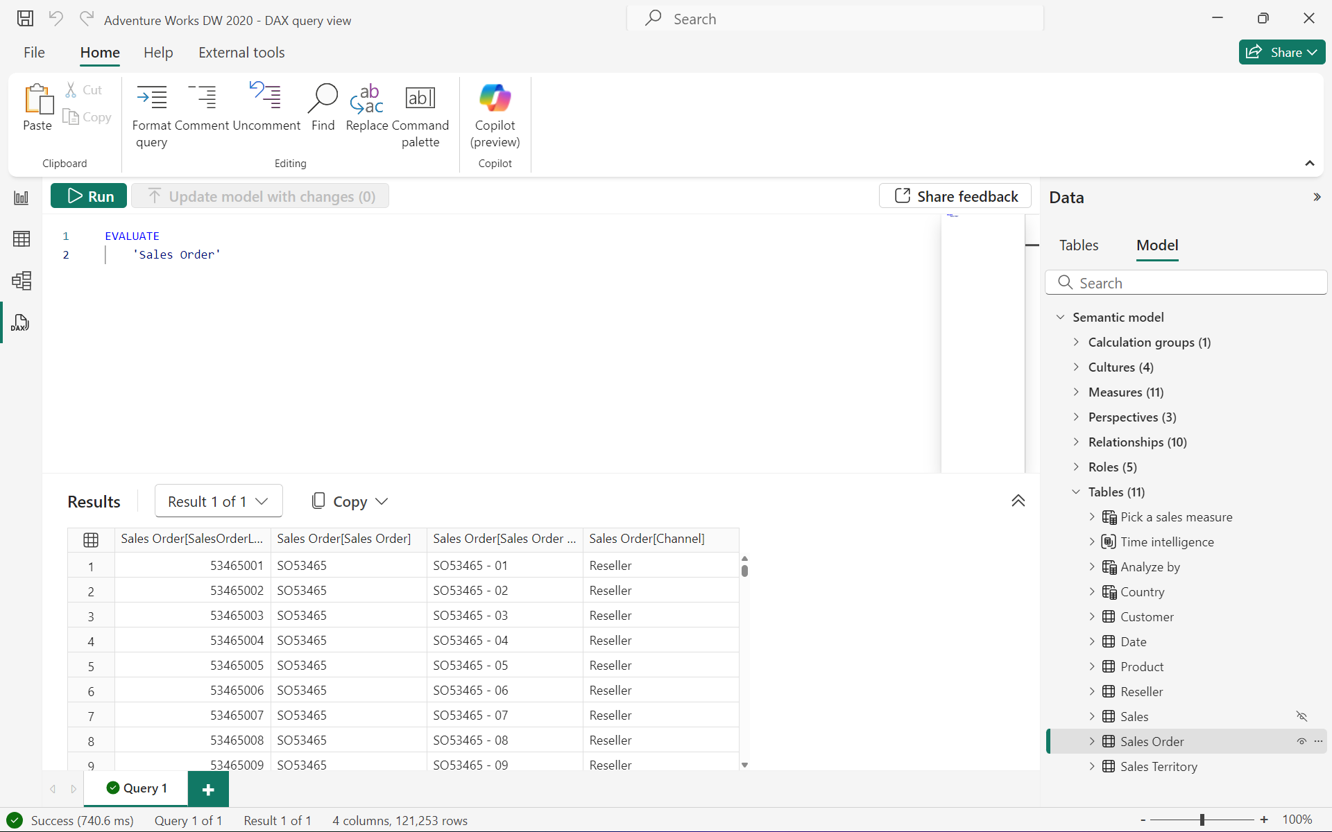 DAX の Evaluate ステートメント